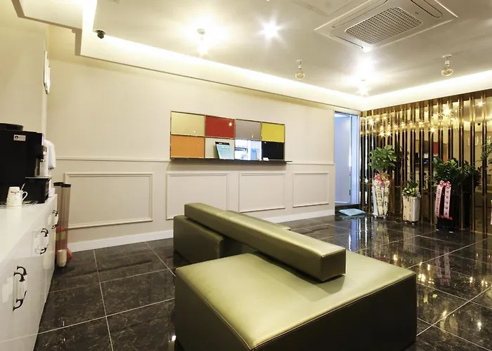 Carino Hotel