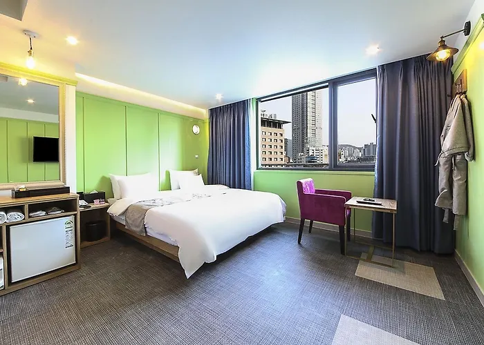 Carino Hotel 2*